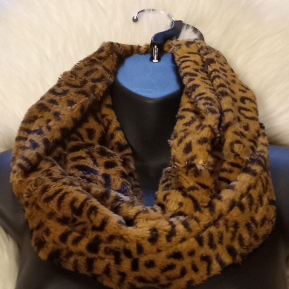 Leopard Minky Infinity Scarf - Picture 7 of 15